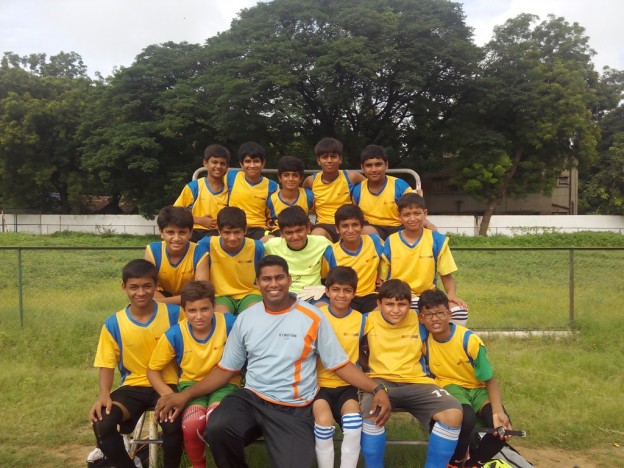 VIBGYOR High Vadodara School’s U-14 Boys team outperform in Football Coca Cola  Cup
